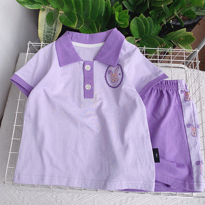 Boys' and girls' fashionable two-piece set, trendy and cute polo collar short sleeve suit for the 2023 summer season.